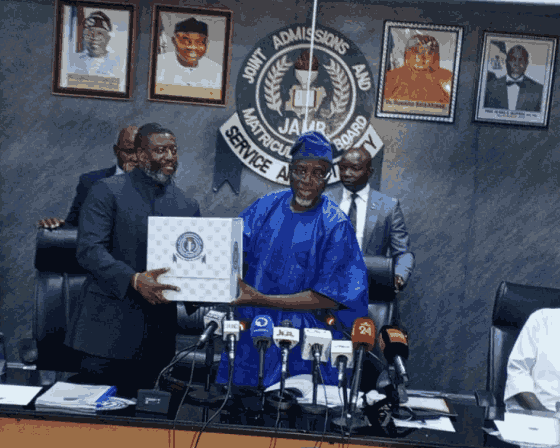 Oloyede Officially Hands Over to Professor Segun Aina as New JAMB Registrar